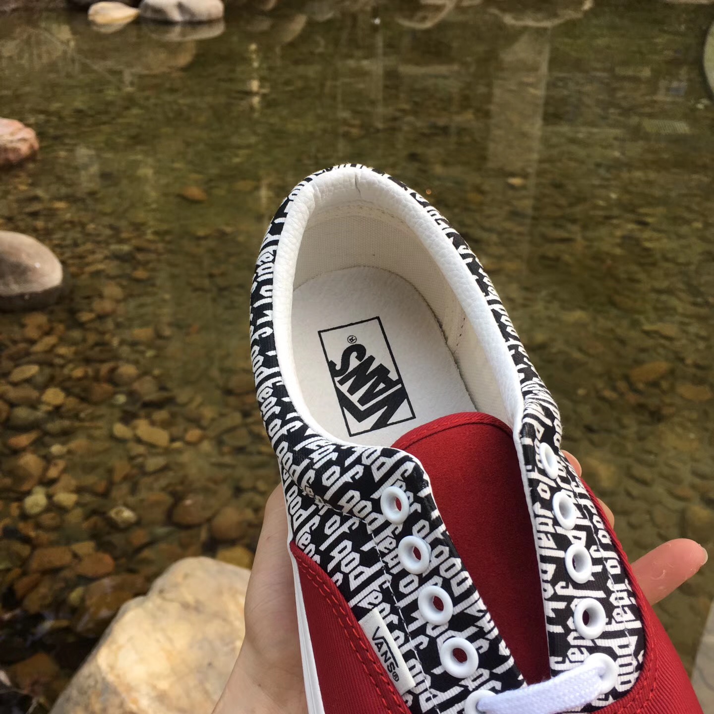 Authentic Vans 8